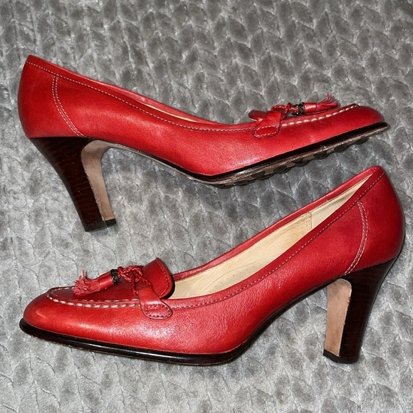 Joan & David  Circa CJ Gallia Leather Pumps.  Size 8.5 Narrow. - Picture 2 of 10